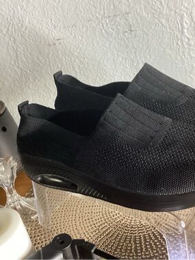 Women’s Black Slip-On Knit Comfort Sneakers